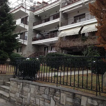 Apartment Rachati *