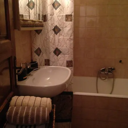 Rachati Apartment *