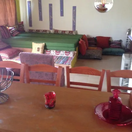 Apartment Rachati *